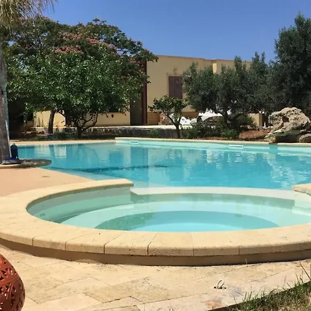 Matilde Con Piscina Villa